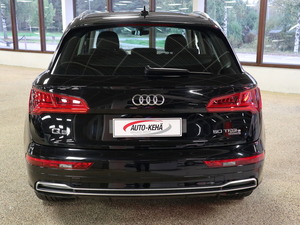 AUDI Q5 Advanced 50 TFSI e 220 kW quattro S tronic, vm. 2021, 64 tkm (6 / 20)