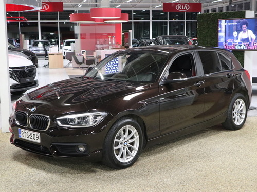 BMW 118 F20 Hatchback 118i A Business Automatic Edition, vm. 2018, 113 tkm (1 / 20)